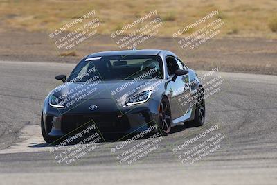 media/Sep-20-2025-Extreme Speed (Sat) [[1fcc23683c]]/Green (Private)/Session 3 (Offramp)/